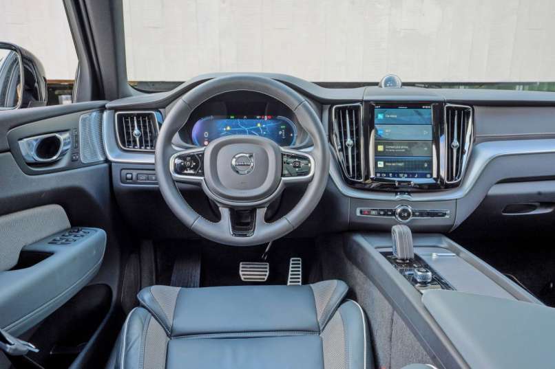 Volvo, infotainment