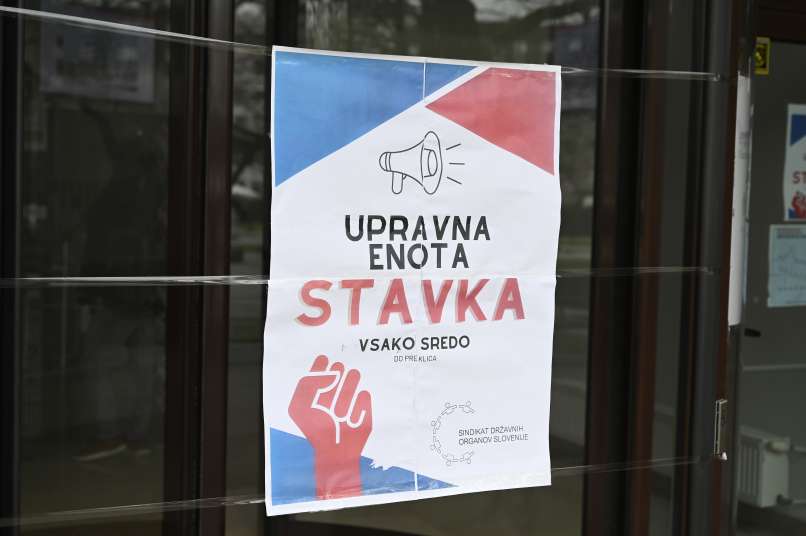 stavka, upravne-enote