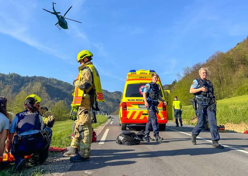 nesreča čelada motorist