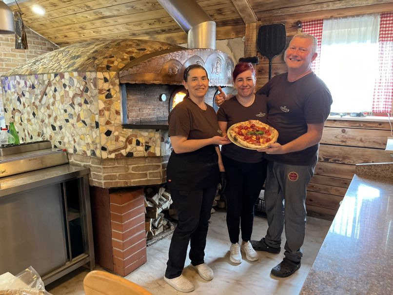 naj-picerija, špizza, spizza, naj-picerija-slovenije-2024