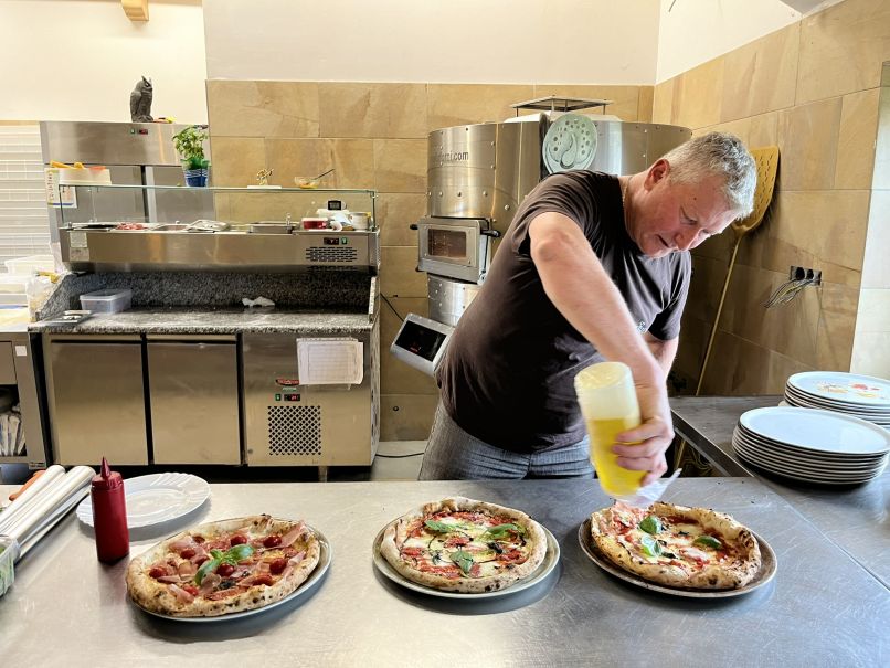 naj-picerija, špizza, spizza, naj-picerija-slovenije-2024