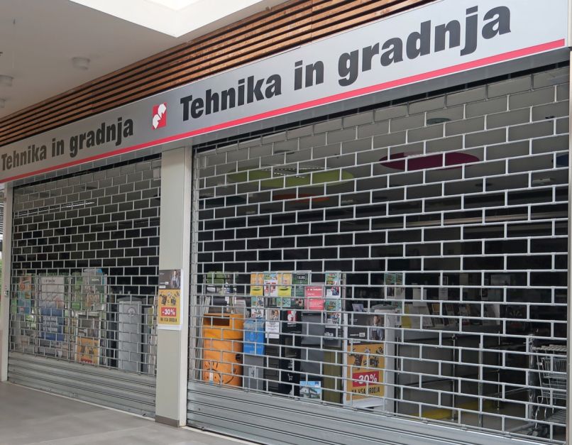 905138_124-zaprta_tehnika-sd