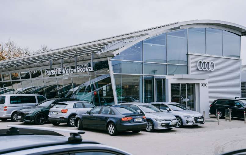 Audi, Porsche Verovškova, Porsche Slovenija