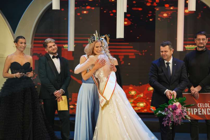 Amadea Zupan, Miss Slovenije, Alida Tomanič