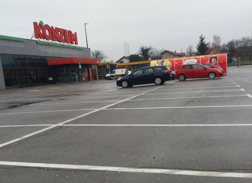 konzum, parkirišče