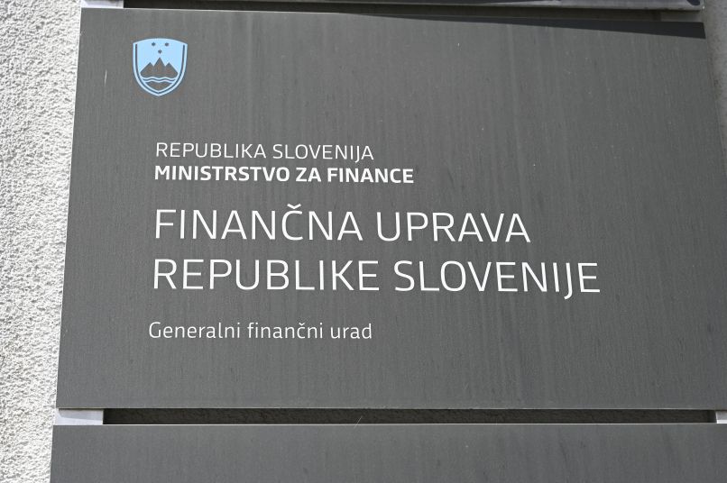 financna uprava furs