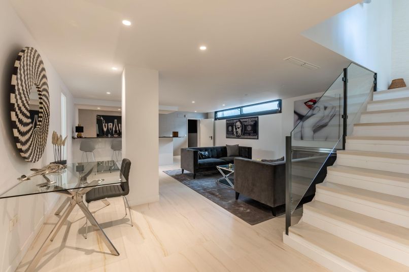 svetlobni-paneli, kletno-stanovanje