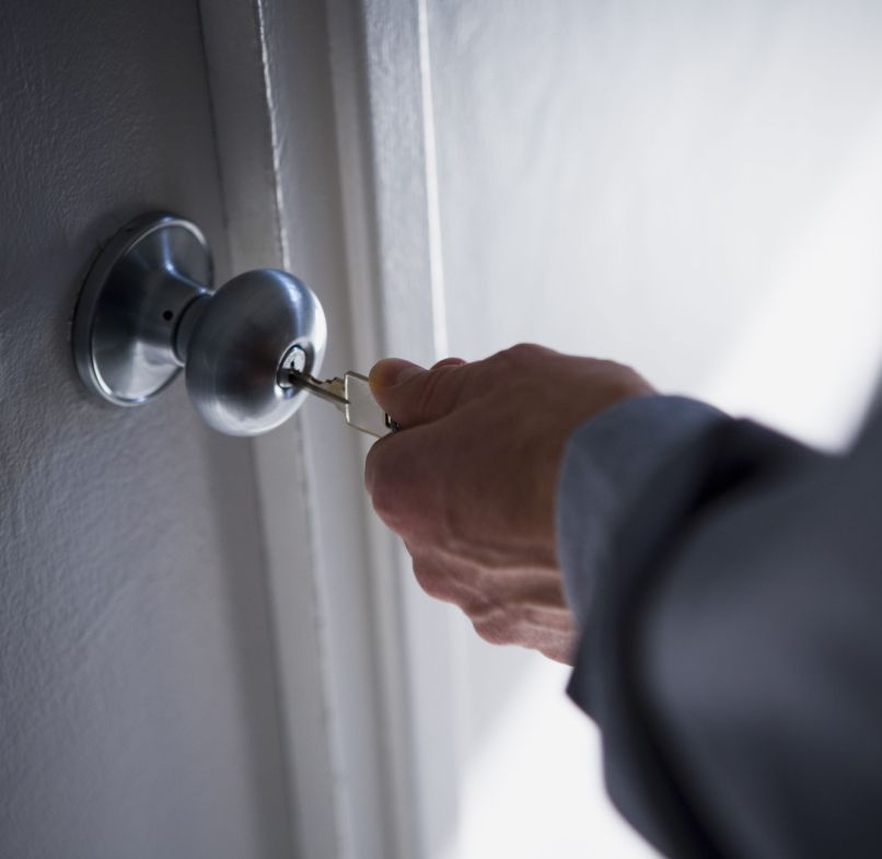 vlom, zaklepanje-vrat