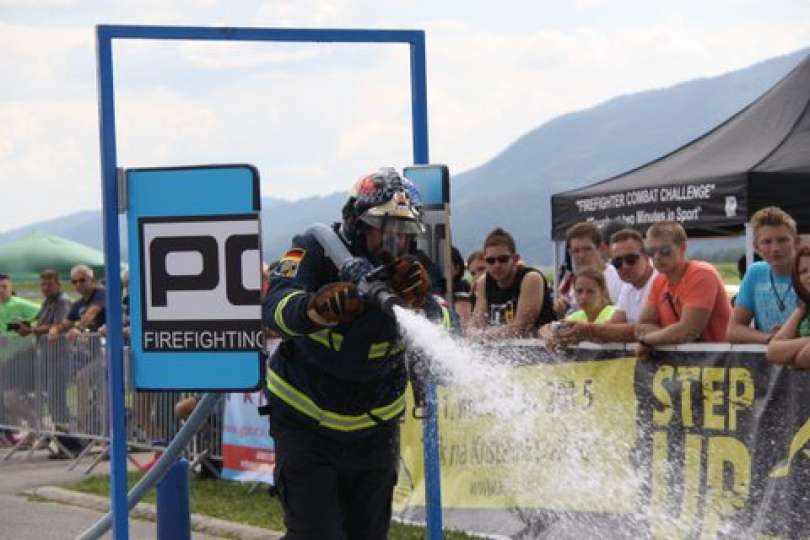 Slovenski Prostovoljci Med Najbolj Imi Gasilci Na Svetu Vestnik Si