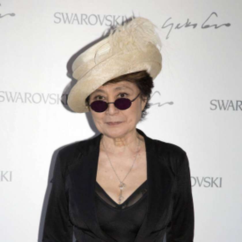 Yoko Ono praznuje 80. jubilej