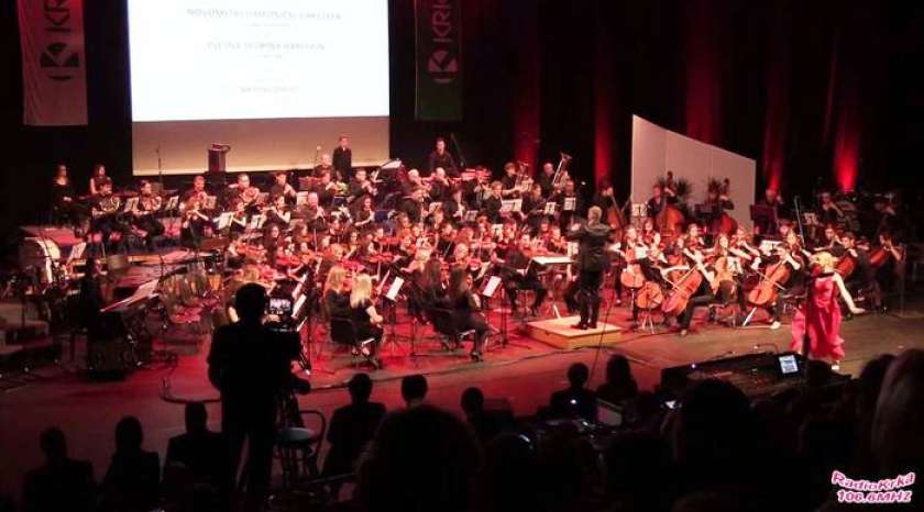 VIDEO&FOTO: 70-letnica Glasbene šole Marjana Kozine