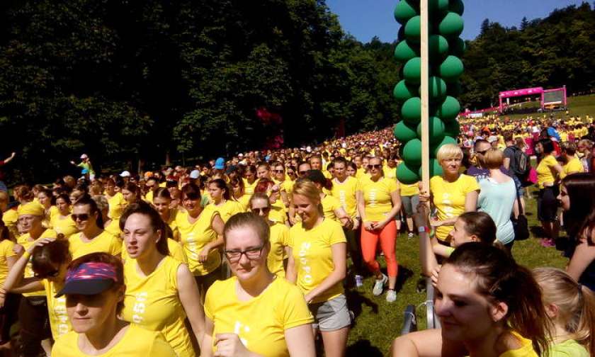 FOTO: Preko 8.000 tekačic proslavilo 11. dm tek za ženske