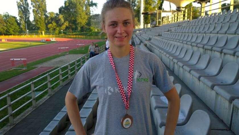 Škedljeva z bronom