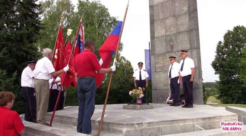 Video: Položitev venca na Cviblju