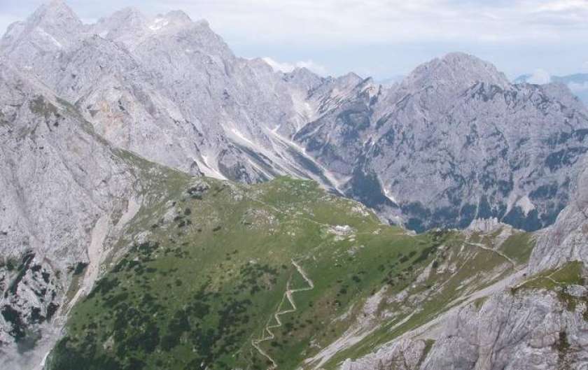 Zaradi smrti v Kamniških Alpah pridržali 27-letnika
