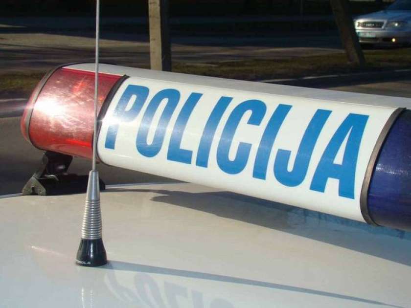 V Mariboru moški do smrti ustrelil žensko