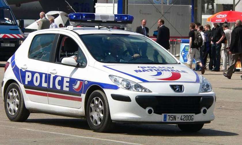 Več ranjenih v streljanju v šoli na jugu Francije
