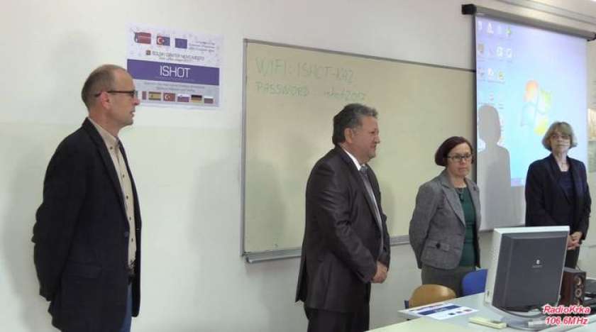 F&V: Erasmus+ KA2 Ishot Slovenia v Novem mestu