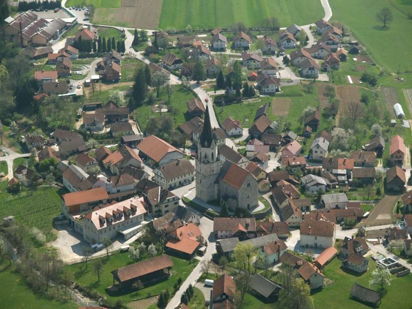 Občina Šentrupert bo na javnih razpisih in pozivih razdelila več kot 76 tisoč evrov