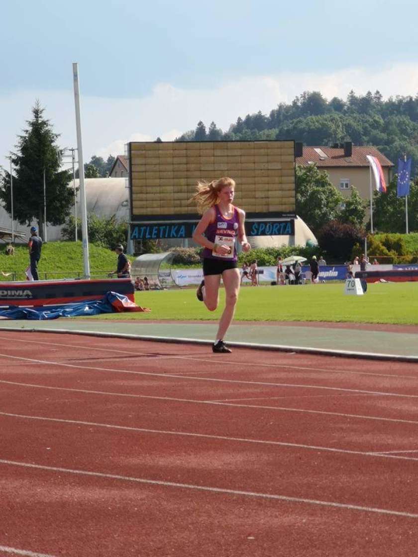 Nika Dobovšek dosegla nov šolski državni rekord