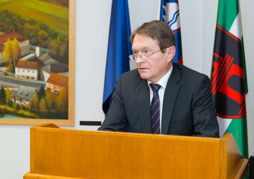 SKN (avdio): Pogovor z županom občine Črnomelj