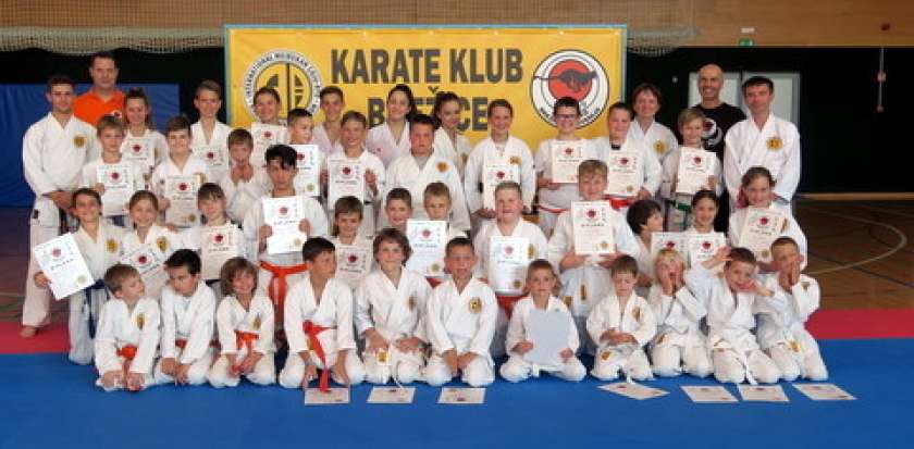 FOTO: Karate klub Brežice ponovno med najboljšimi klubi v Sloveniji