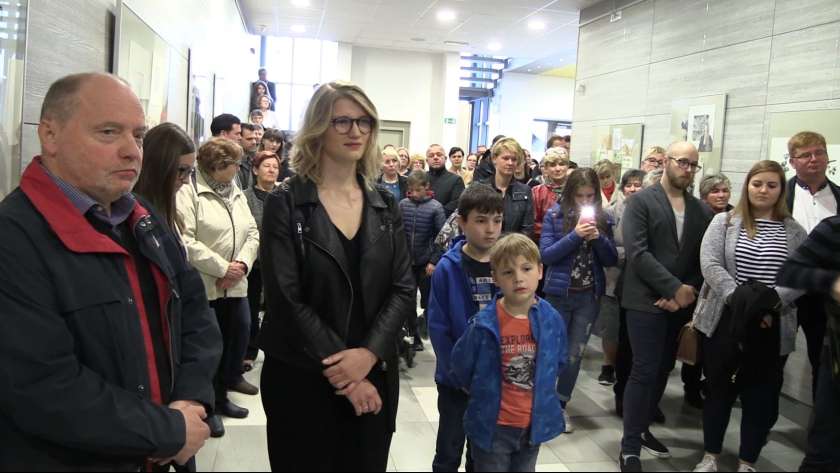 FOTO&VIDEO: Odprtje razstave Tjaše Travižan