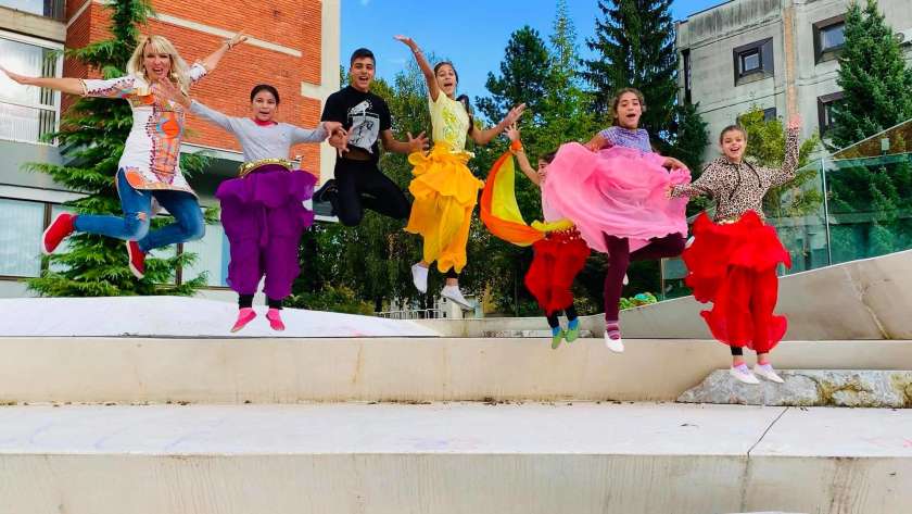 FOTO: Na festivalu Pika miga plesali tudi romski otroci