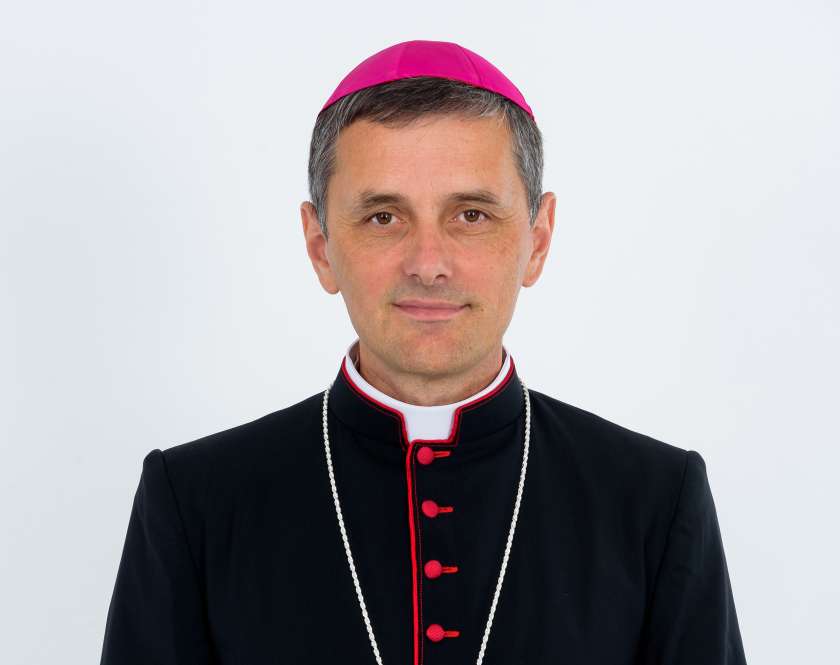 Božična poslanica škofa Sajeta