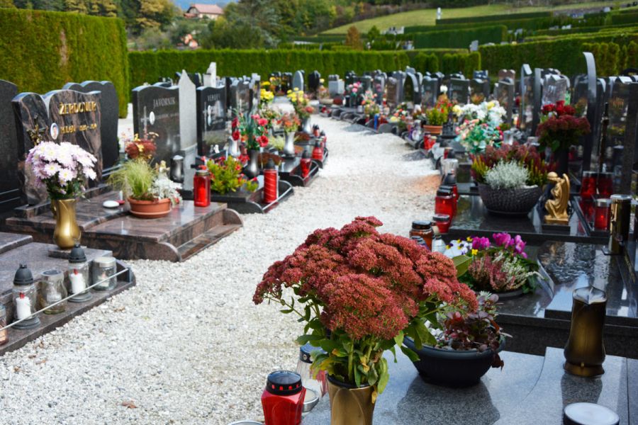 pokopališče-podkraj