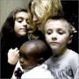Madonna z otroki