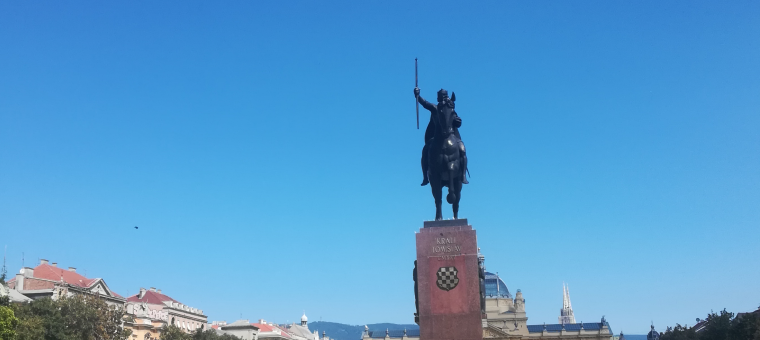 Izlet s teto, nahrbtnikom in v neznano