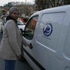 suzana_kovacic_ena_od_sedmih_oskrbovalk_pelje_kosilo_iz_du.jpg