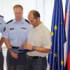 pu_kk_24_6_2010___aleksander_ban_iz_brezic_s_srebrnim_scitom__v_ozadju_ruedl_in_zupanc_iz_obrez...