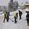 2012_02_12_kidanje_snega_pgd_gradac_33.jpg
