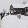 2012_02_12_kidanje_snega_pgd_gradac_22.jpg