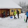 2012_02_12_kidanje_snega_pgd_gradac_43.jpg