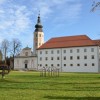 Samostan, Kostanjevica 1