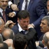 pretep turčija parlament poslanci tony