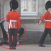straža london buckinghamska palača.jpg