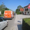 Avtobus cakajo v hisi - 1.JPG