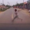 otrok, avto.jpg