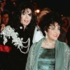 Elizabeth Taylor žaluje