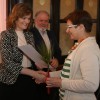 aleksandra_gradi__ek_in_dr__janez_bogataj_ob_podeljevanju_certifikata.jpg