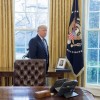 Slika okvir trump oče