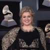 Kelly Clarkson.jpg