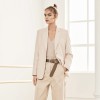 00004-max-mara-milan-pre-fall-19.jpg
