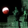 krvava luna_bruselj_2019.jpg