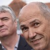 milan zver, janez janša, črnomelj, protest, peticija, shod, azilna zakonodaja