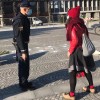 obvestilo-kršitelju, stopala, odtis, prekršek, protest